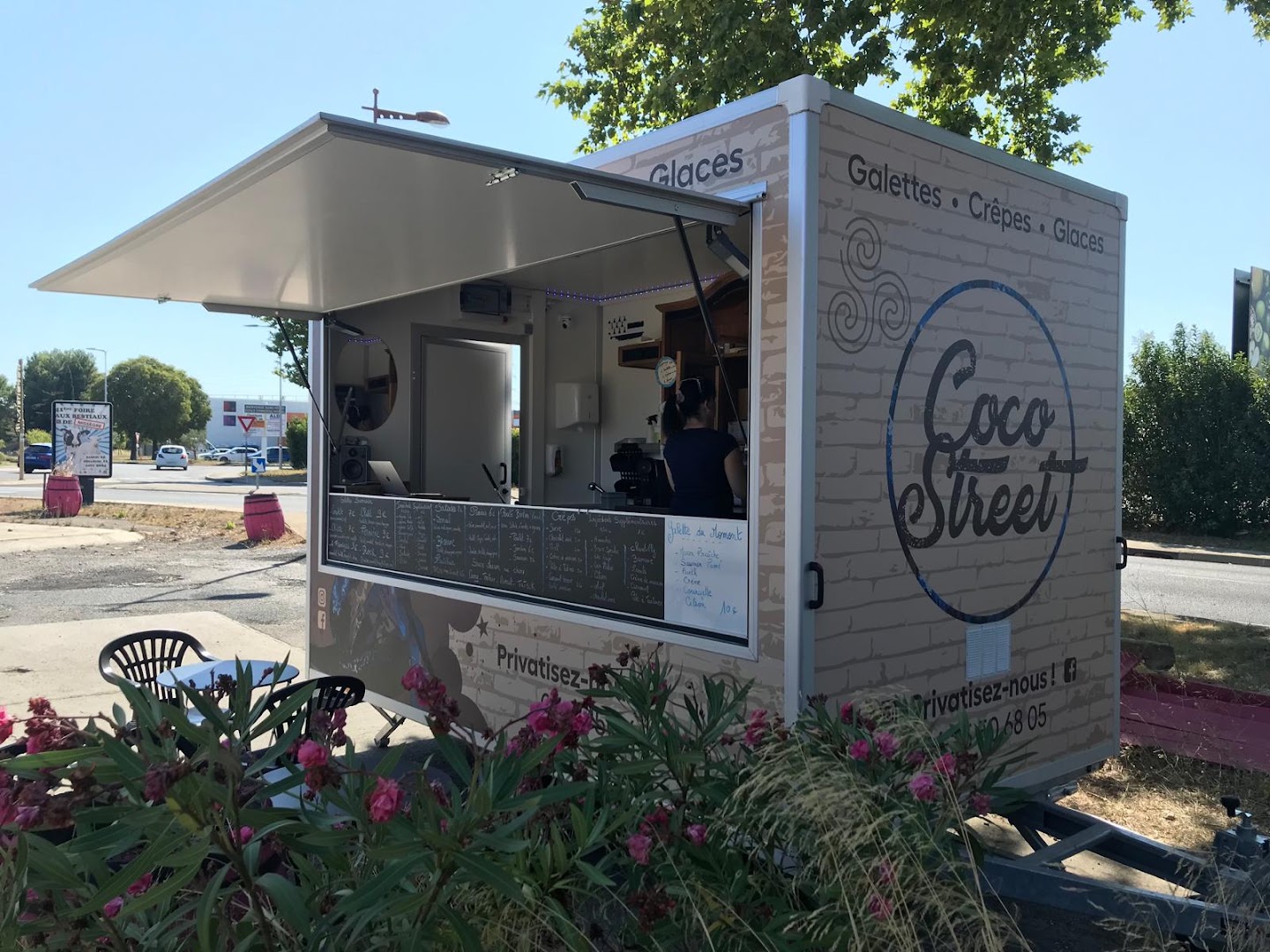 Cocostreet Foodtruck · Photos 1